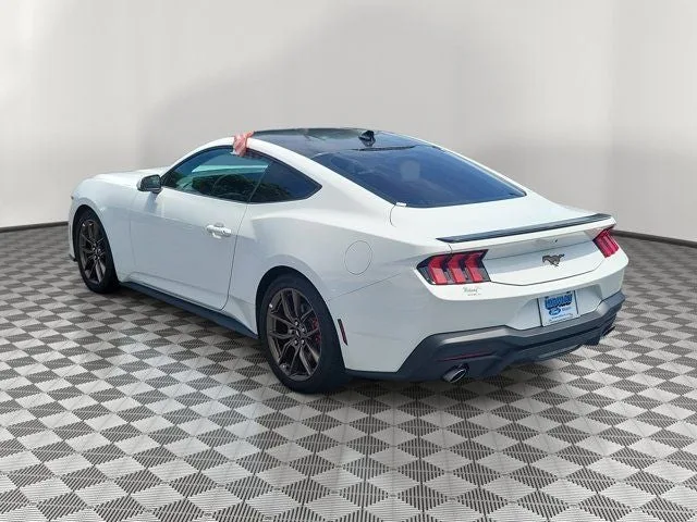 2024 Ford Mustang EcoBoost Premium photo 4