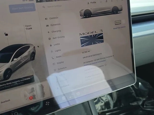 2025 Tesla Model 3 Performance photo 23