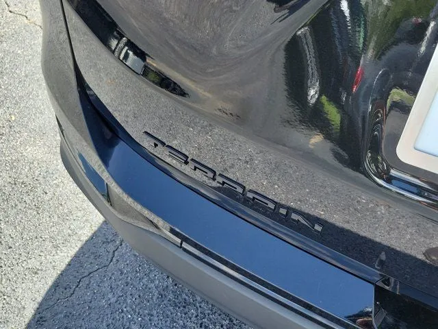 2023 GMC Terrain SLE photo 8
