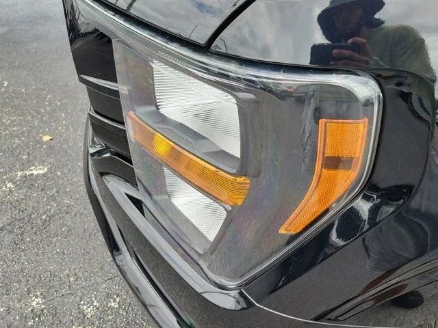 2023 Ford F-150 XL photo 11