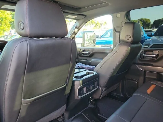 2022 GMC Sierra 2500HD AT4 Premium Plus photo 13