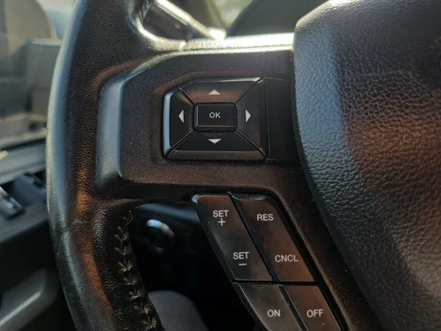 2018 Ford F-150 XLT SPORT photo 20