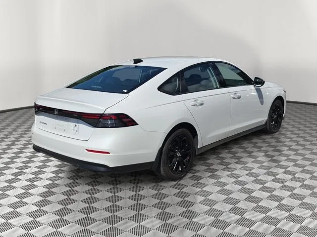 2025 Honda Accord SE photo 6