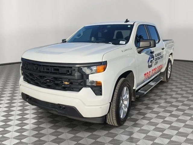 2022 Chevrolet Silverado 1500 Custom photo 4