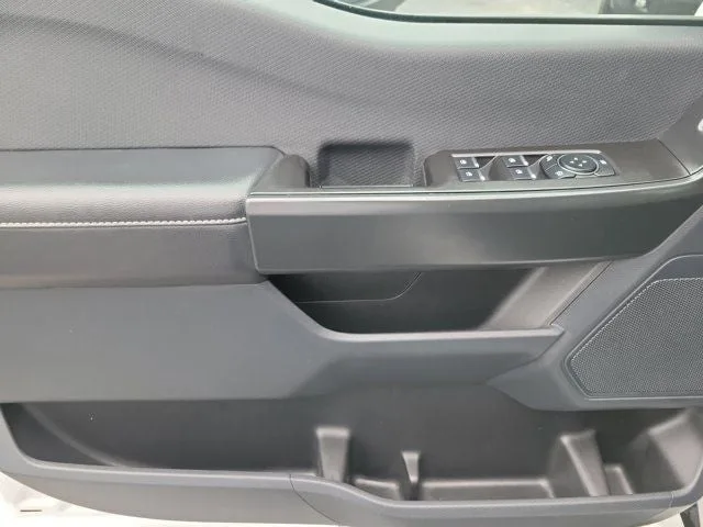 2023 Ford F-150 XL photo 17