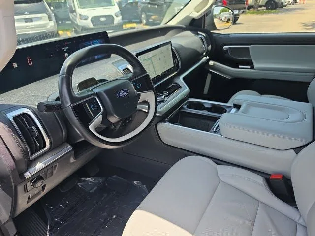 2025 Ford Expedition Max Platinum photo 20