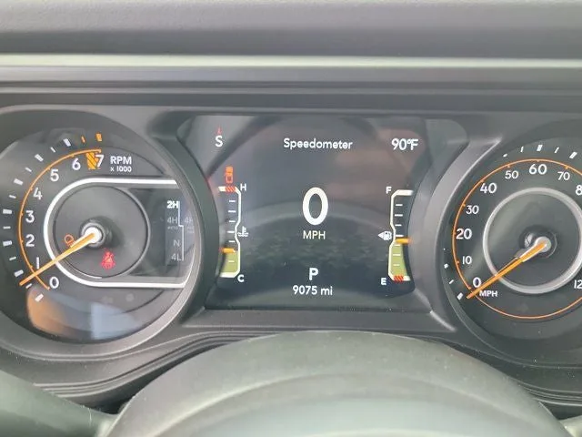 2025 Jeep Gladiator Mojave photo 18