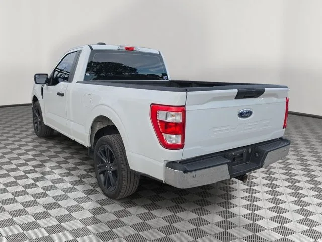 2023 Ford F-150 XL photo 4