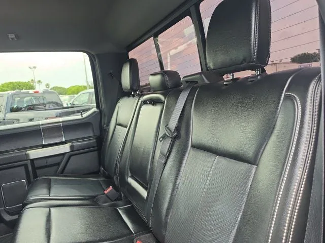2021 Ford F-250SD Lariat photo 12