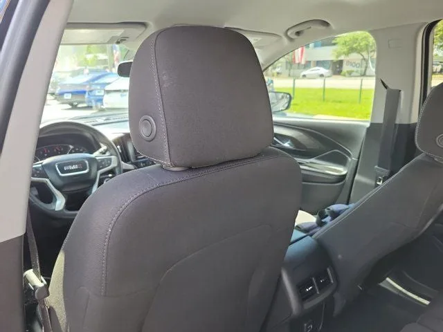 2023 GMC Terrain SLE photo 14