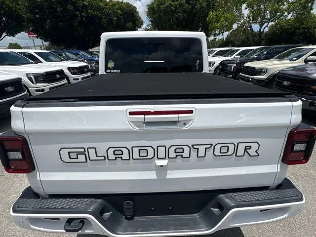 2022 Jeep Gladiator High Altitude photo 5
