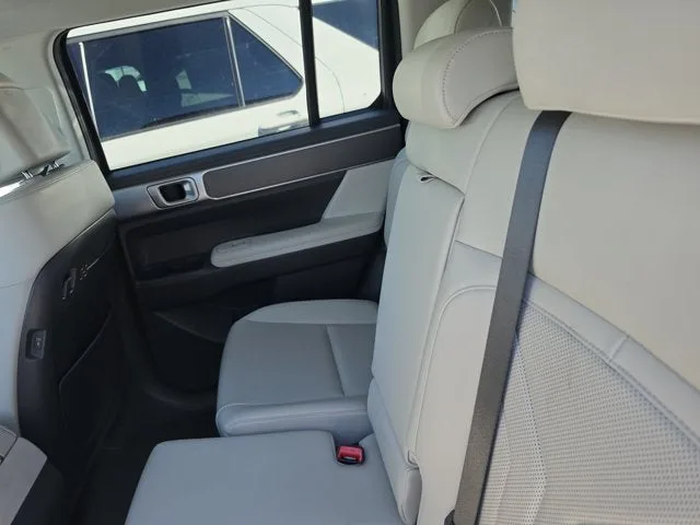 2026 Hyundai Santa Fe SEL photo 15