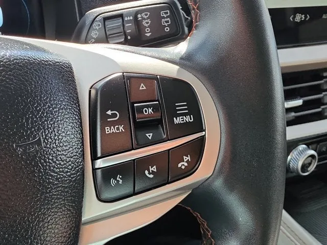 2025 Ford Explorer Active photo 24