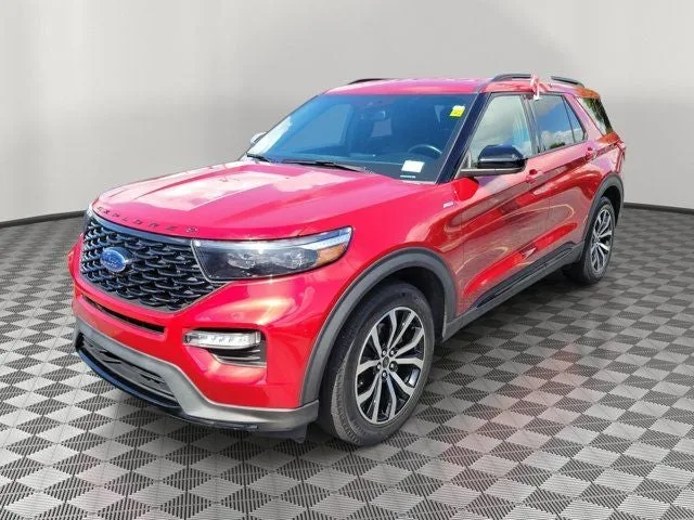 2023 Ford Explorer ST-Line photo 3
