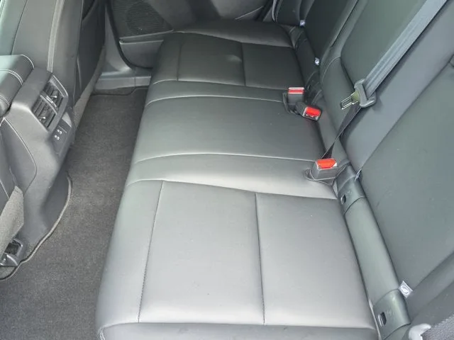 2025 Nissan Murano SV photo 14