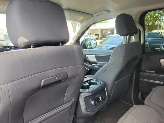 2025 Ford Expedition Max Active photo 12