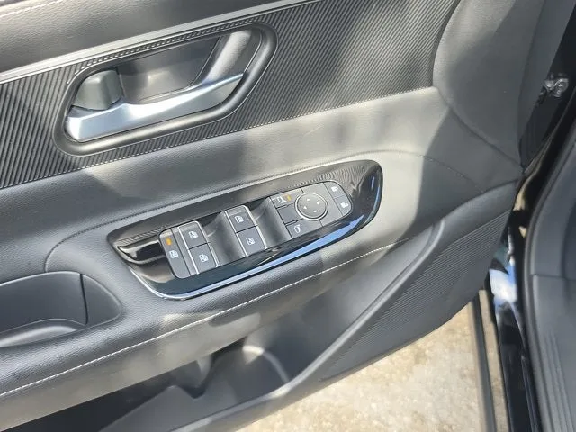 2025 Nissan Murano SV photo 21