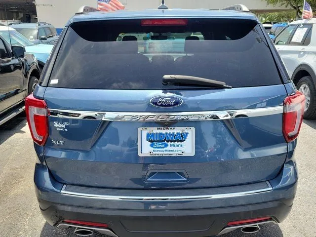 2018 Ford Explorer XLT photo 5