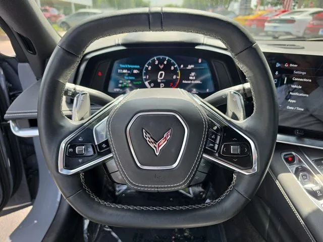 2025 Chevrolet Corvette Stingray 2LT photo 17