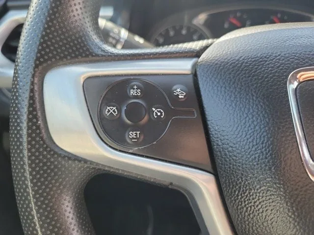 2023 GMC Acadia SLE photo 23