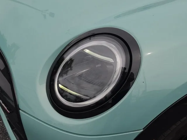 2026 MINI Cooper S Hardtop photo 11