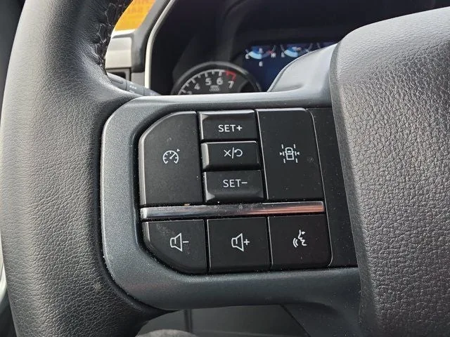 2023 Ford F-150 XLT photo 18
