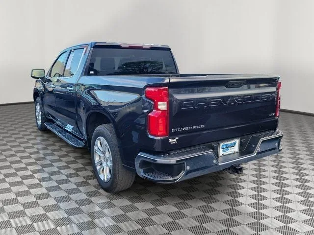 2022 Chevrolet Silverado 1500 LTZ photo 4