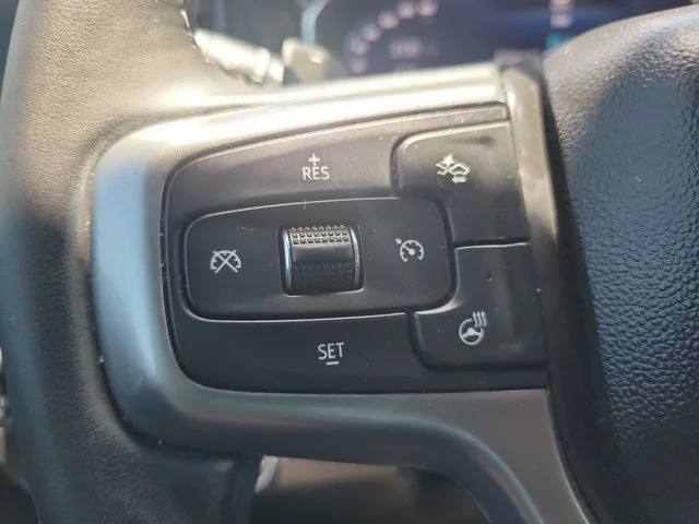 2025 Chevrolet Silverado 1500 RST photo 18