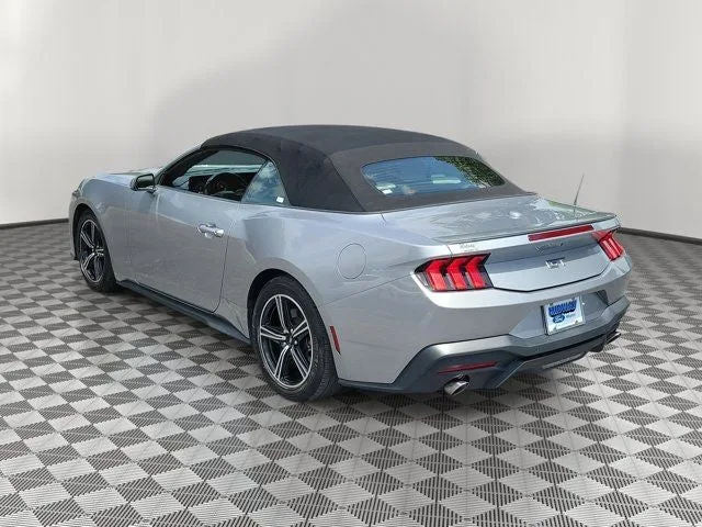2024 Ford Mustang EcoBoost Premium photo 5