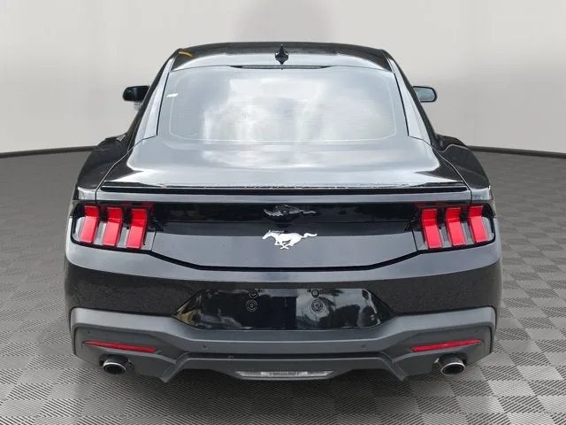 2025 Ford Mustang EcoBoost Premium photo 5