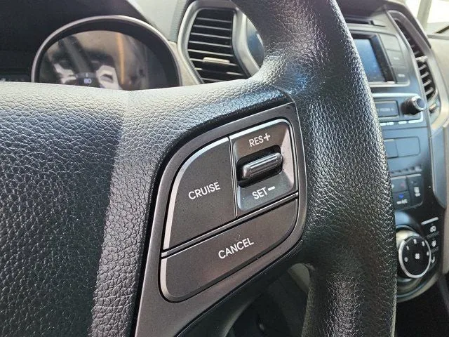 2018 Hyundai Santa Fe Sport 2.4 Base photo 24