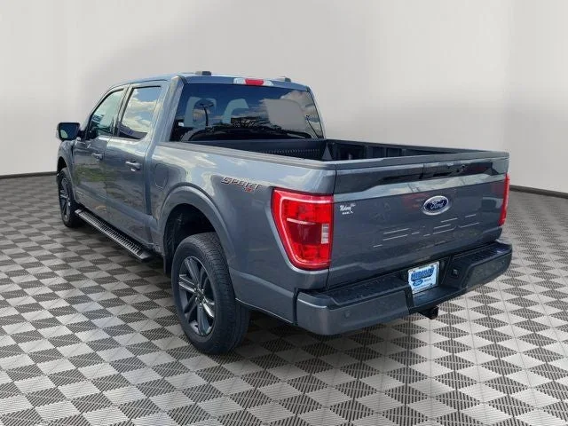 2023 Ford F-150 XLT photo 4