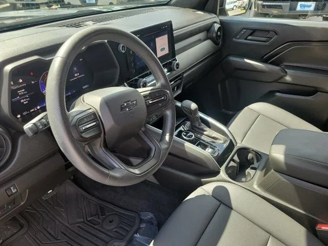 2024 Chevrolet Colorado Trail Boss photo 16