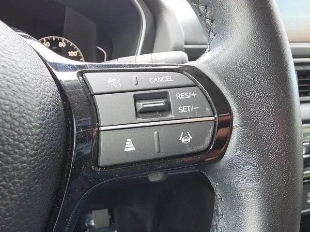 2024 Honda Pilot EX-L 7 Passenger photo 21