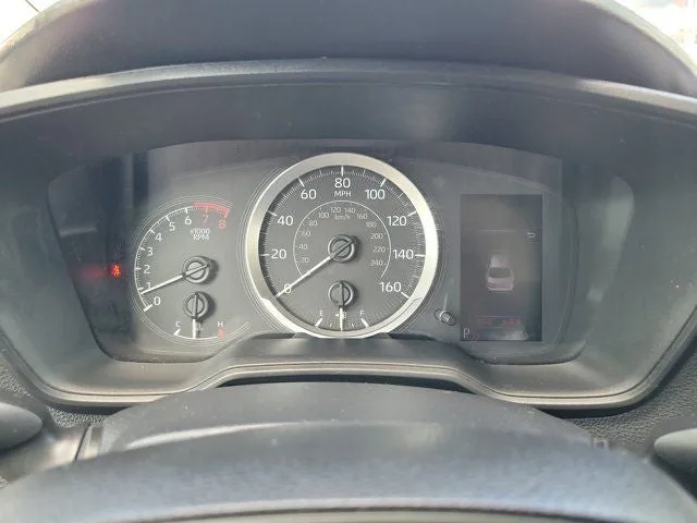 2021 Toyota Corolla LE photo 17