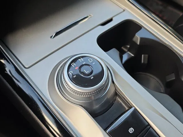2023 Ford Explorer ST-Line photo 28