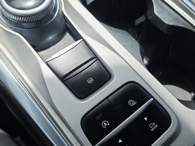 2021 Ford Explorer XLT photo 28