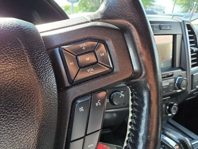 2018 Ford F-150 XLT SPORT photo 21