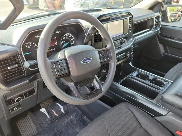 2023 Ford F-150 XL STX photo 17