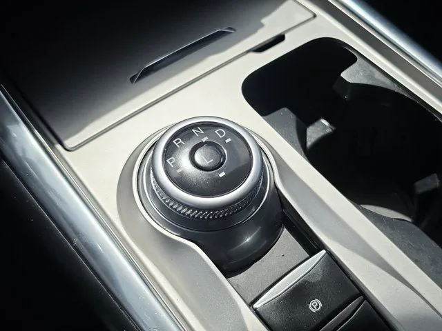 2021 Ford Explorer XLT photo 27