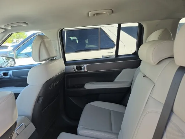 2026 Hyundai Santa Fe SEL photo 16
