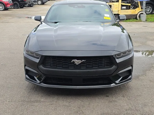 2025 Ford Mustang EcoBoost Premium photo 2