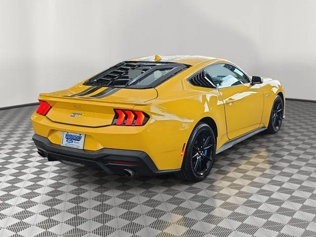 2024 Ford Mustang GT Premium photo 6