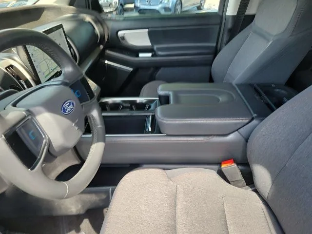 2025 Ford Expedition Max Active photo 16