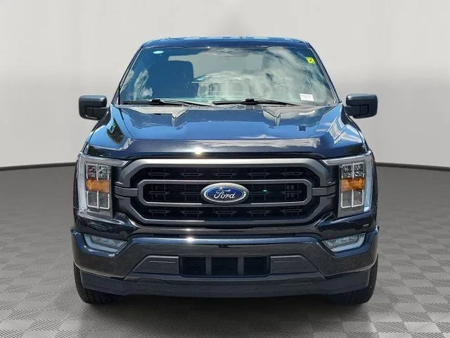 2023 Ford F-150 XLT SPORT photo 2