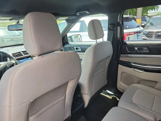 2018 Ford Explorer XLT photo 14