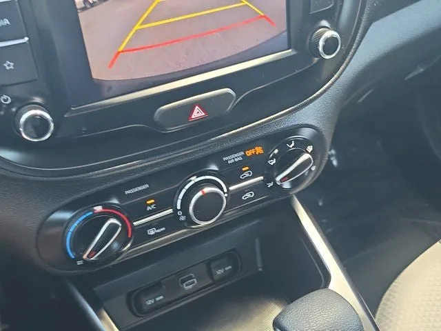 2024 Kia Soul LX photo 25