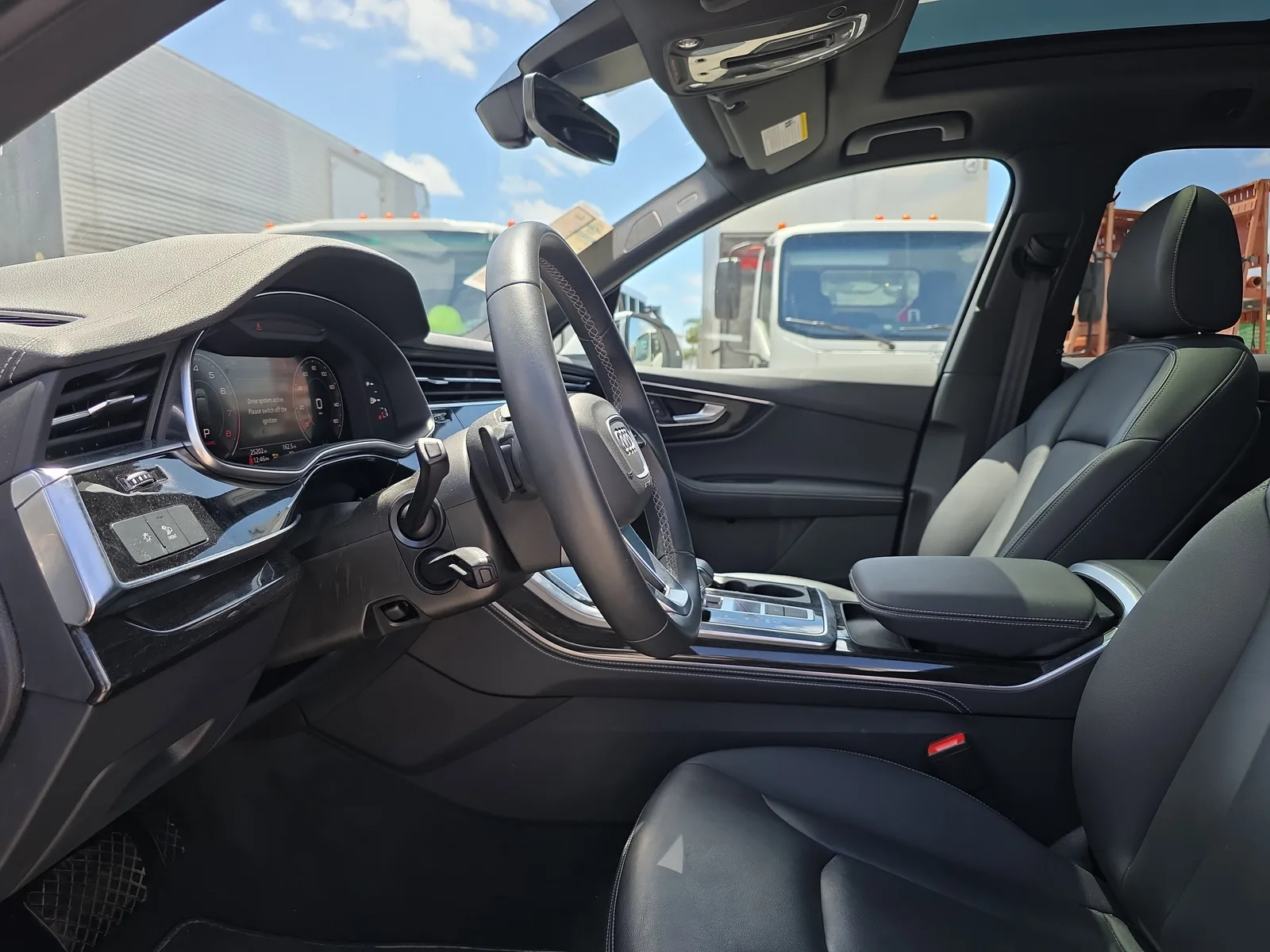 2025 Audi Q7 Premium Plus photo 25