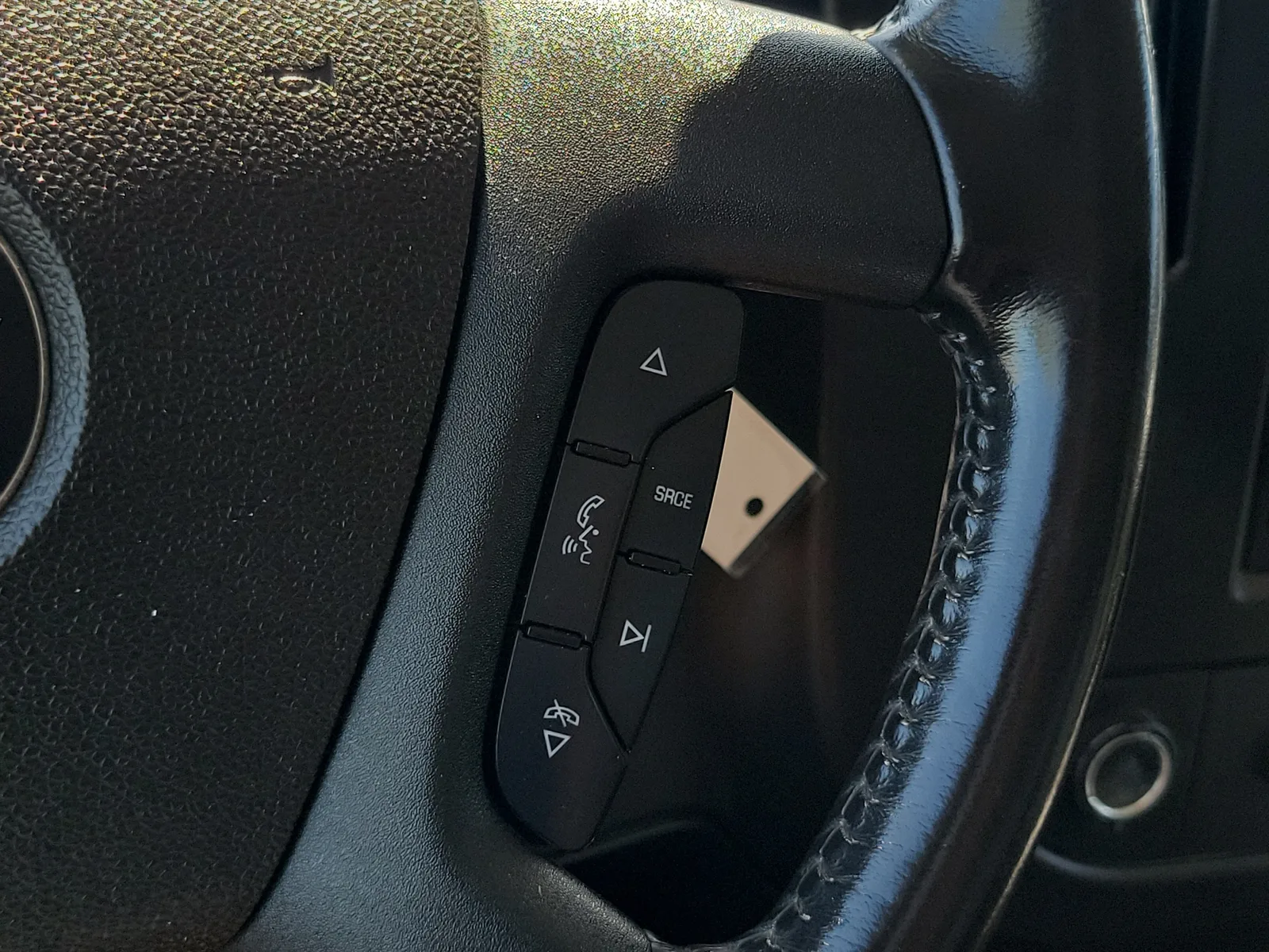 2023 Chevrolet Express Passenger 3500 1LS photo 23