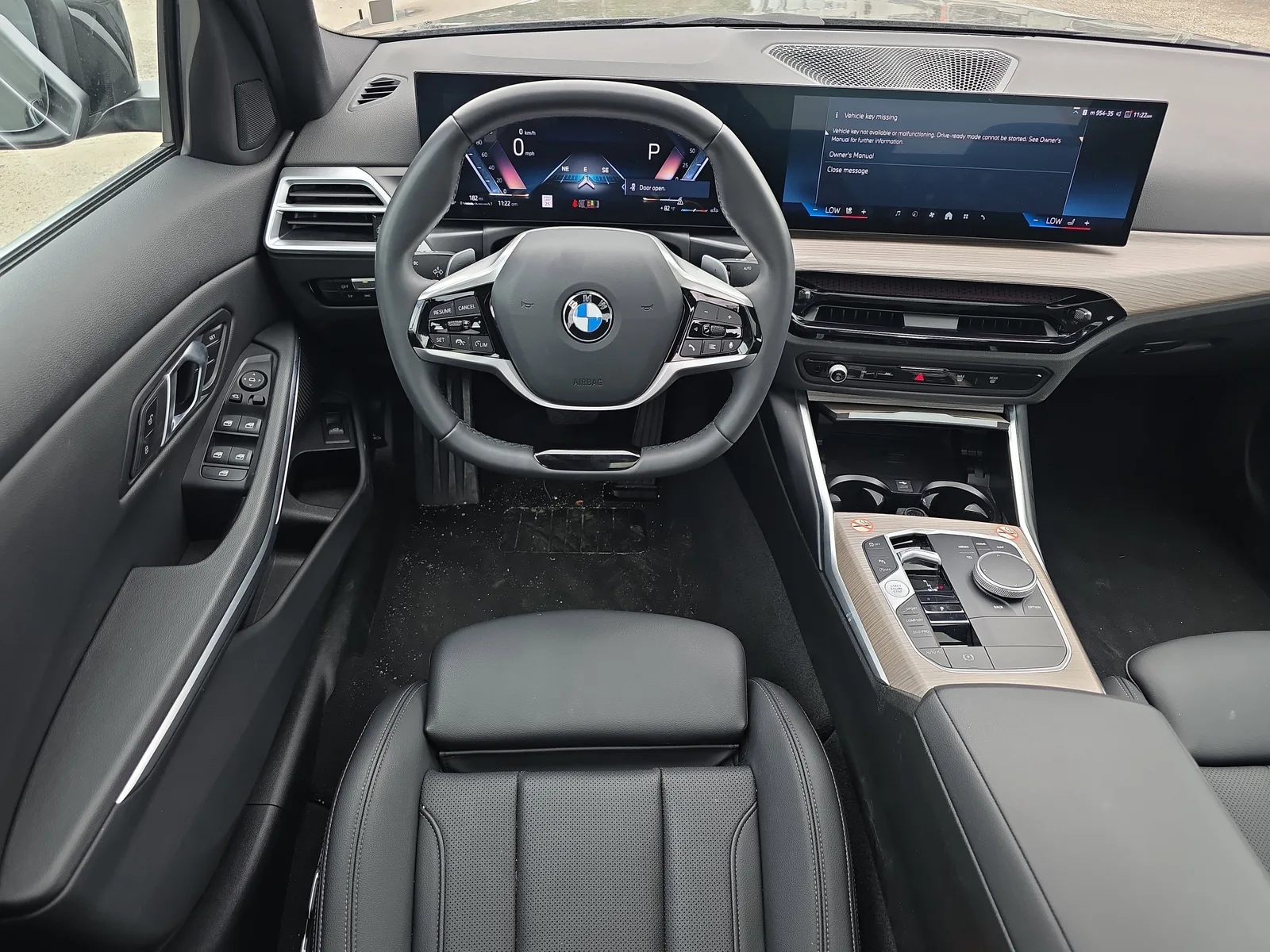 2025 BMW 3 Series 330i xDrive photo 20